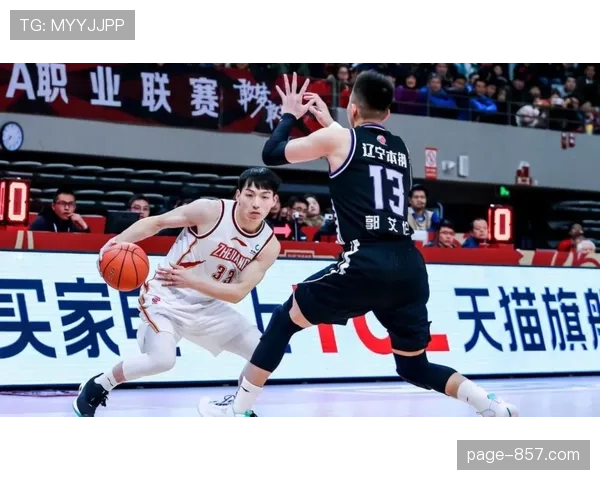 邱彪挖掘主动球员，增加本土后卫锋线持球回合